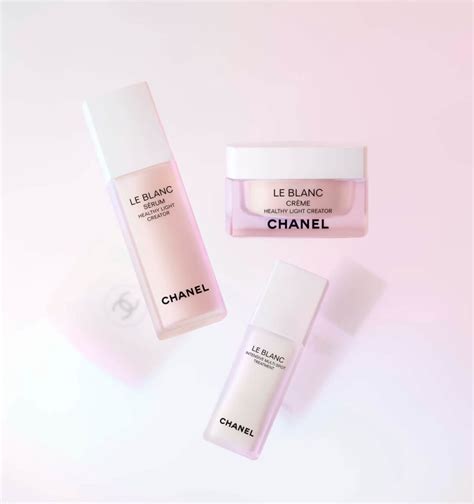 chanel le blanc intensive night brightening|chanel le blanc essence.